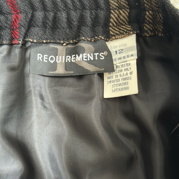 Requirements Plaid Skirt - Picture 11 of 11